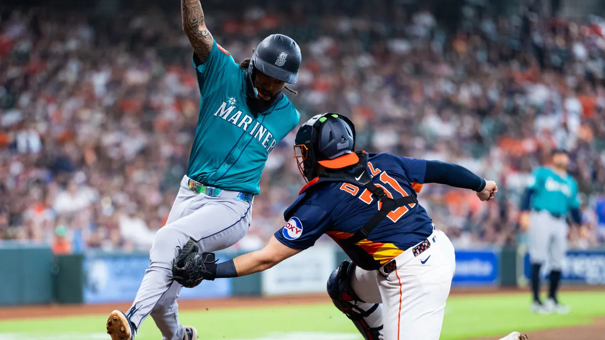 Astros and Mariners Meet in Key American League Matchup