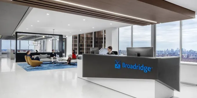 Broadridge Launches On-Chain Governance Platform for Tokenized Equities