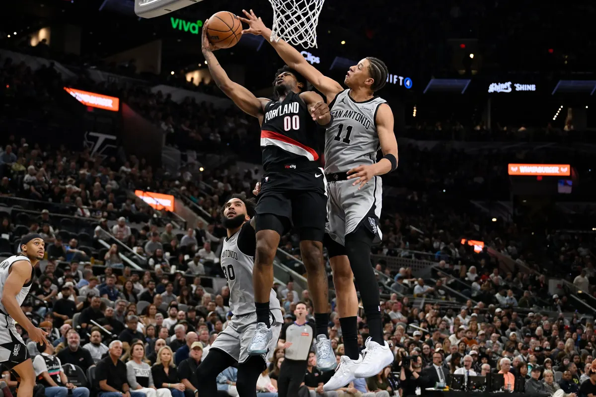 Trail Blazers Overcome Spurs in Tight Contest